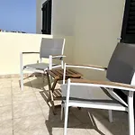 Casa Hermano Bright And Sunny With Sea Views