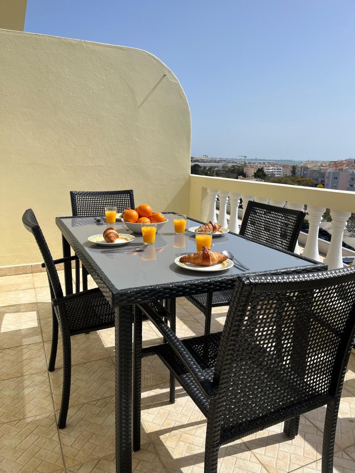 Holiday home Casa Hermano Bright And Sunny With Sea Views Lagos